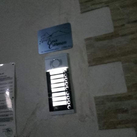 Casa Carmen Apartment Наполи Екстериор снимка