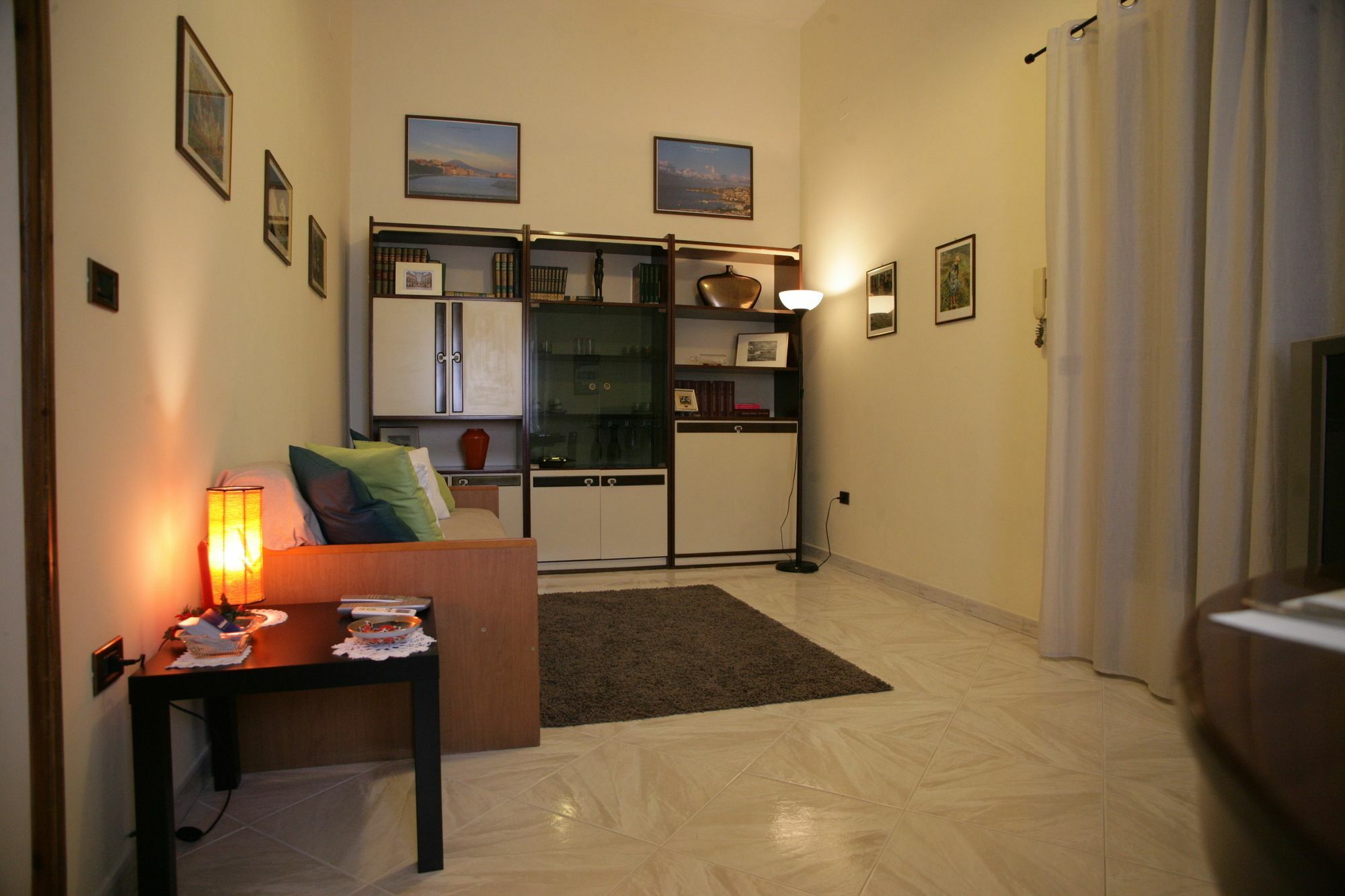 Casa Carmen Apartment Наполи Екстериор снимка